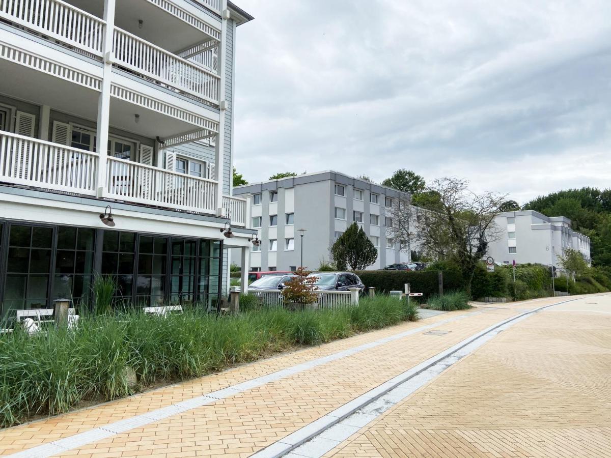 Seaside Rooms - Zentrales Design-Apartment Mit Balkon & Parkplatz - 2 Minuten Zum Strand Timmendorfer Strand Exterior foto